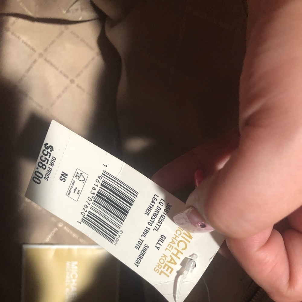 Michael Kors brand new tote - Picture 2 of 4